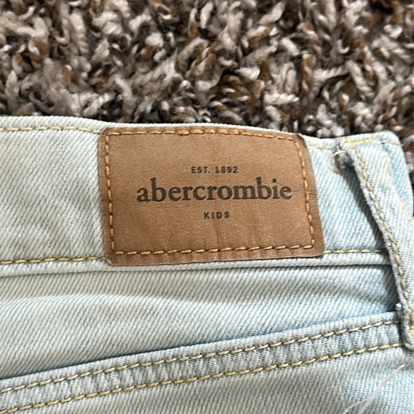 Abercrombie & Kids Denim Shorts for Girls - Picture 3 of 4